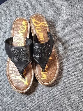 Sam Edelman Wedge Sandals Womens 8.5 Black Leather Thong Croc Footbed